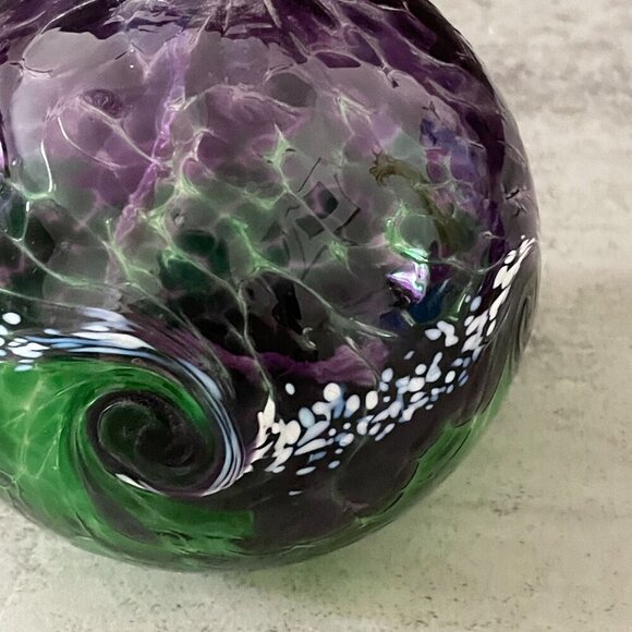 NWT Kitras Studio Art Glass Van Glow 4" Round Globe Oil Lamp Purple Green Wick - Picture 5 of 9